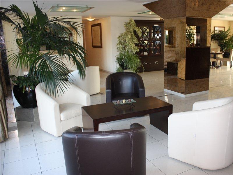 Adonis Excellior Grand Geneve Aparthotel Veigy-Foncenex Exterior photo